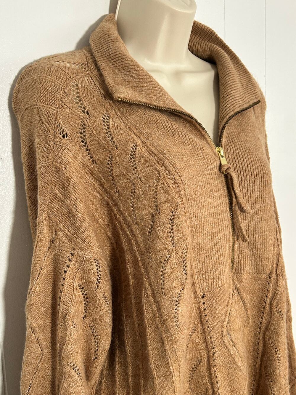 Talbots Camel Sweater Women Med Quarter Zip Full Sleev Super Soft Lightweight XC